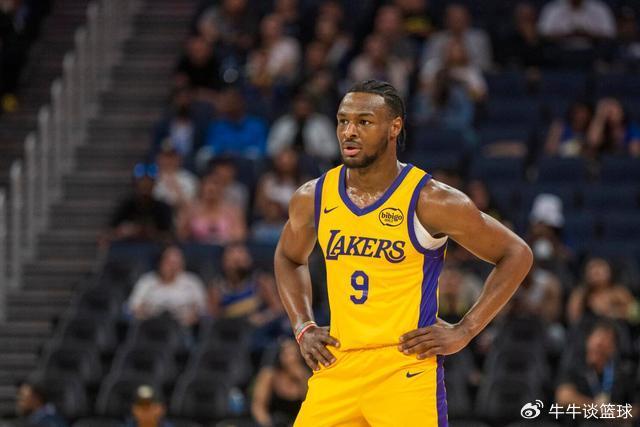 乔帅：杜润旺进攻手感很好 但要避免走步违例